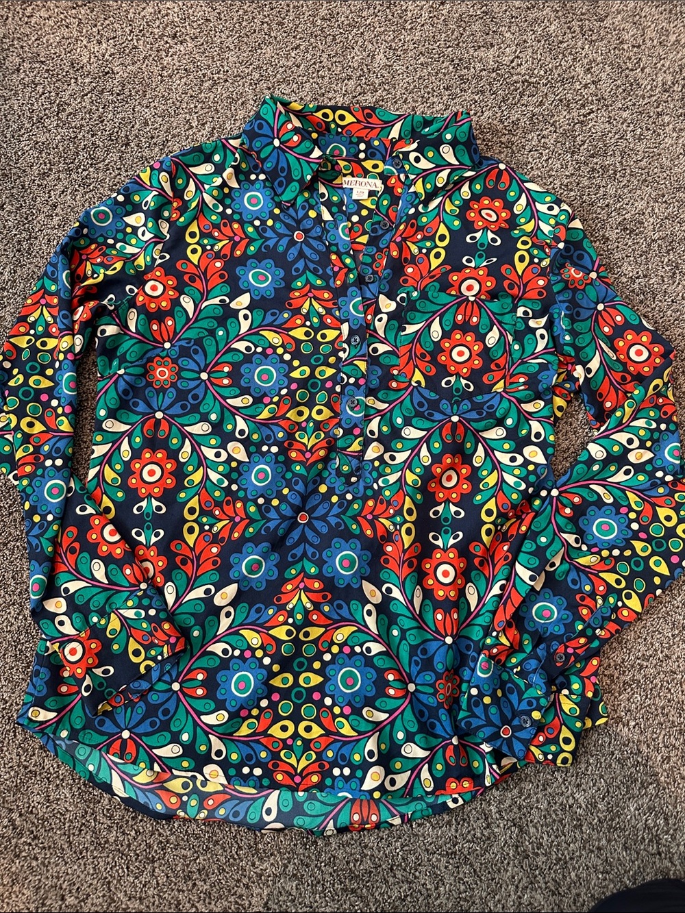 Stunning Merona Blouse size L
